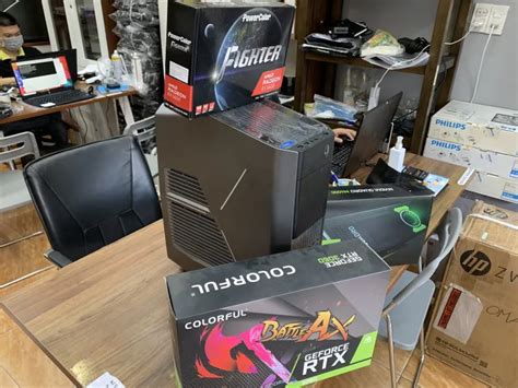 Alienware R8 Gaming PC 的图像结果