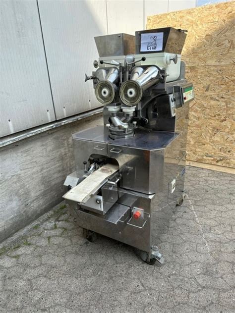 Dough filling and dosing machine Rheon KN 200 Cornucopia