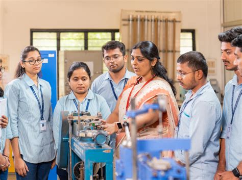 Laboratories | K K Wagh