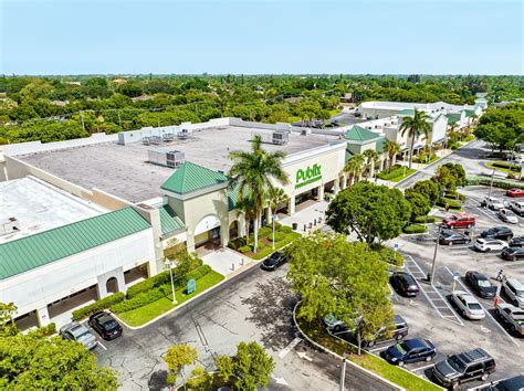 POLO GROUNDS MALL - Perform Properties