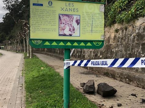 Nuevo desprendimiento de rocas en el riosellano Paseo de La Grúa | Cope ...