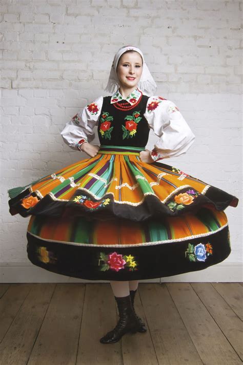 A few examples of Polish regional dresses :) ... - Polish Folk Costumes ...