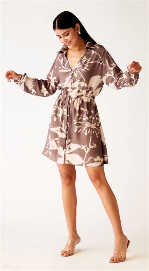 Designer Ethnic Dresses For Women at Basanti Kapde Aur Koffee! Shop Now ...