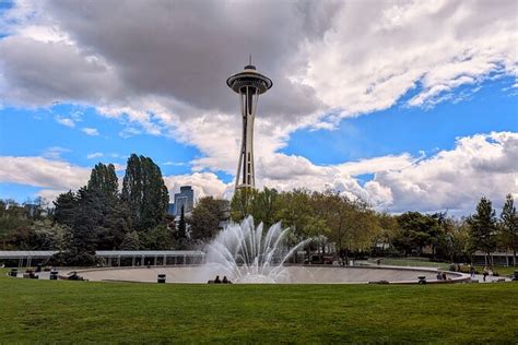 (2026 Tickets) Seattle Scavenger Hunt Walking Tour and Game - with Reviews