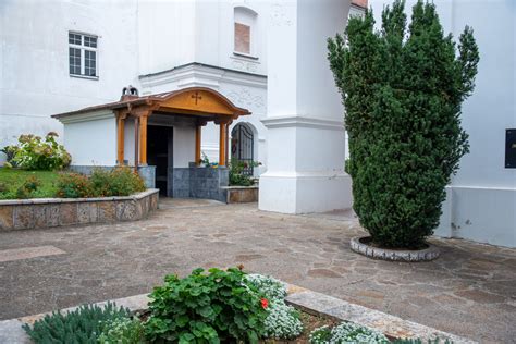 Mаnаstir Krušedol - Turistička organizacija Novi Sad