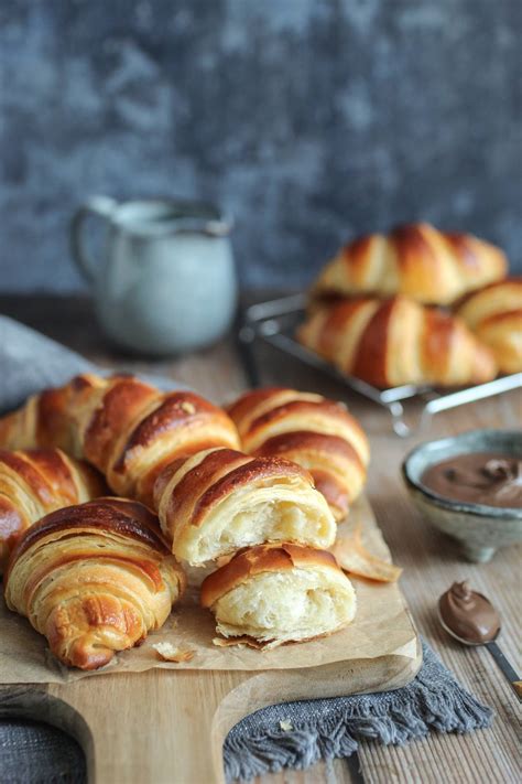 Kroasani - Mystic Cakes