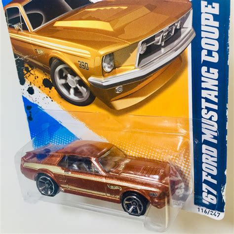 2012 Hot Wheels Muscle Mania 67 Ford Mustang Coupe marrón MC5