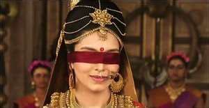 Mahabharat की 'गांधारी' बनी थी ये एक्ट्रेस, 12 साल बाद कहां और क्या कर ...