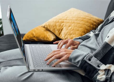 Lenovo Laptop 的图像结果