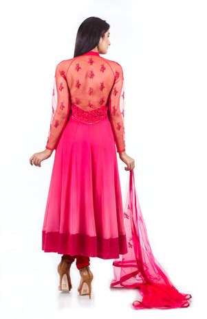 Best and Affordable Ecommerce Photography Delhi NCR | The Pen Tool Design