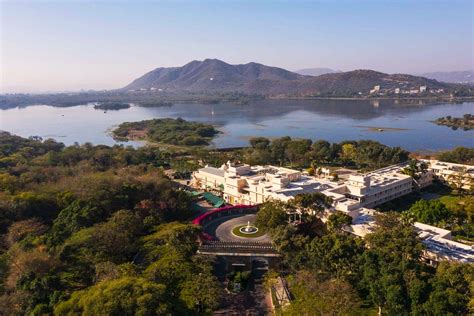 15 Dreamy Wedding Venues in Udaipur - Love by the Lakes!