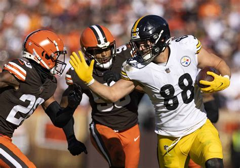 Pat Freiermuth Start/Sit Week 14 Thursday Night Football: Steelers TE ...