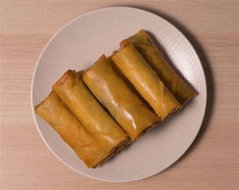 Cabbage Spring Rolls 的图像结果