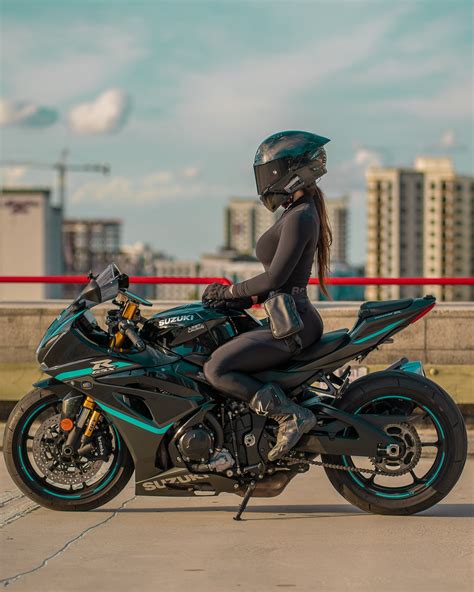 Lauryn Stewart | why are you here? #lost #motogirl #gsxrgirl #fulltimenomad | Instagram