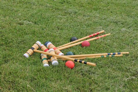 How to Set Up and Play Croquet - Backyard Boss