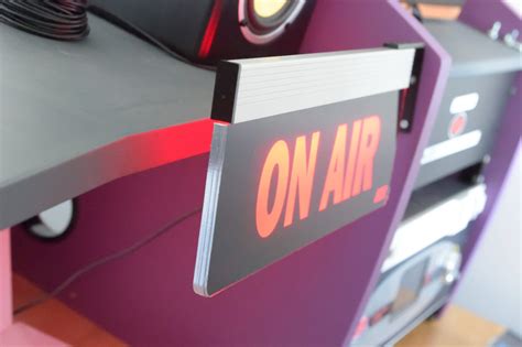 On Air Light » AEV Broadcast