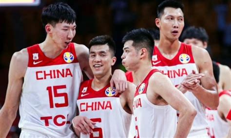 中国男篮出征伦敦奥运会12人名单 _ 视频中国