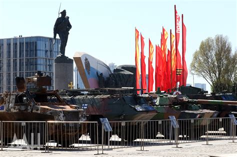 В Москве открылась выставка трофейной техники НАТО из зоны СВО ...