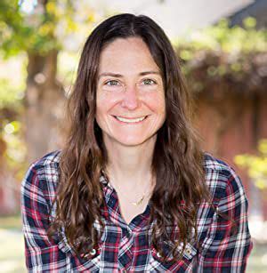 Official profile picture of Nicole Dubuc