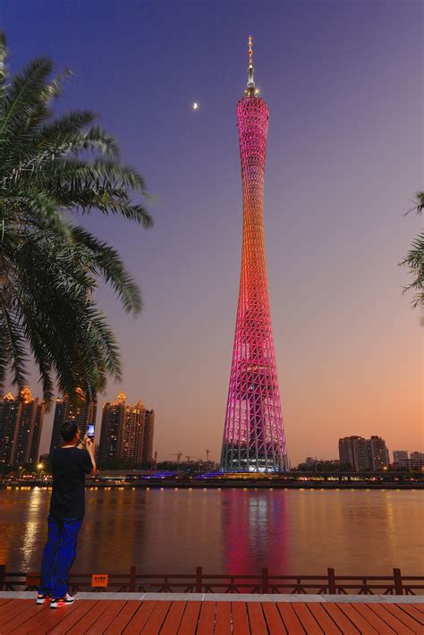 s广州塔的颜色和形状图文话题讨论