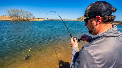 Catfish Using Garmin 4 Fishfinder 的图像结果