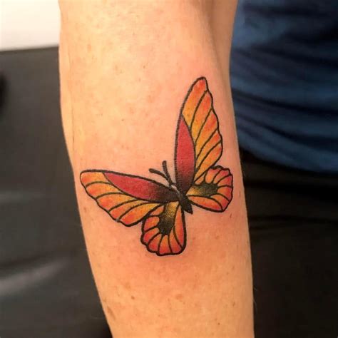 Farbiger Schmetterling » Tattoovorlagen24.com