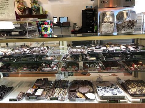 Gelato and Chocolates - Reviews, Photos - Signature Sweets - Tripadvisor