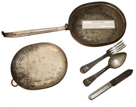 US WORLD WAR ONE FRENCH MADE MESS KIT WITH KNIFE, FORK AND SPOON ...