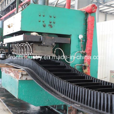 China Corrugated Sidewall Conveyor Belt with Perfect Performance ...