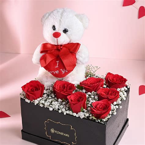 FlowerAura Love Combo Includes Fresh Live 7 Red Roses Flowers Bouquet ...