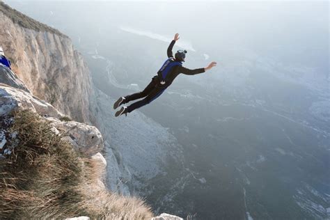 Base Jumping 的图像结果