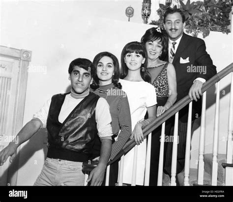 From left: Tony Thomas, Terre Thomas, Marlo Thomas, Rose Marie Mantell ...