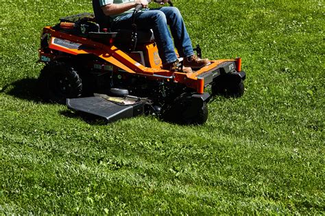 Zero Turn Lawn Mowers Kubota Z2 481 Zero Turn Mower | Ride On