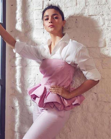 Alia Bhatt's 17 Most Memorable Looks To Be Inspired By | Femina.in