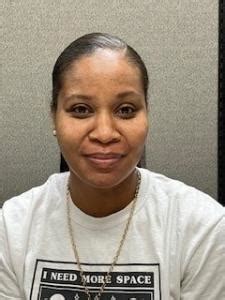 Candace Reshawn Diggins, a registered Sex Offender in LEWISBURG, TN ...