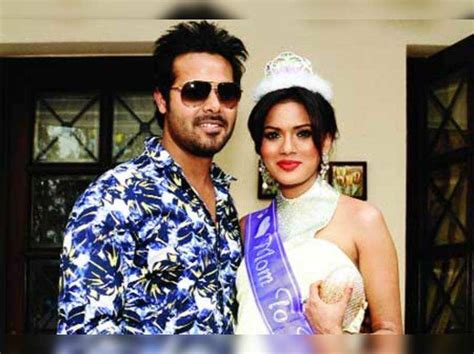 Amanpreet Wahi Narula's baby shower | Events Movie News - Times of India