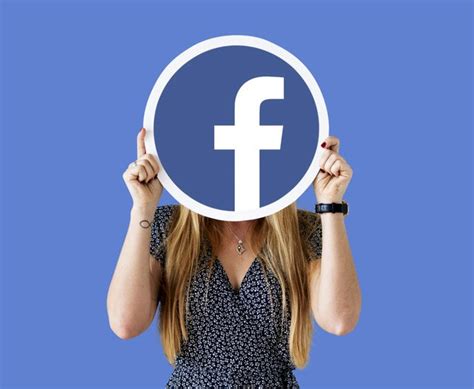 Facebook Restricts Employees To Use The Political Image As Profile ...