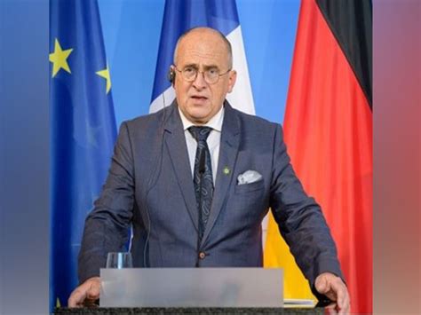 Polish Foreign Minister condoles loss of lives in Gujarat's Morbi ...