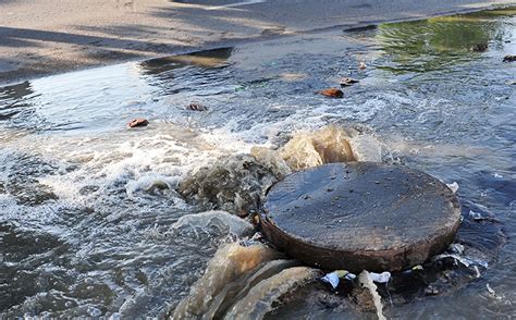 Delhi Civic Bodies Seek Rs 3,000 Crore To Modernise Sewer Cleaning And ...