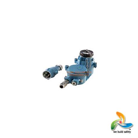 Buy FLP/WP S/W SOCKET COMBINE 3 P+E 16A, 500V