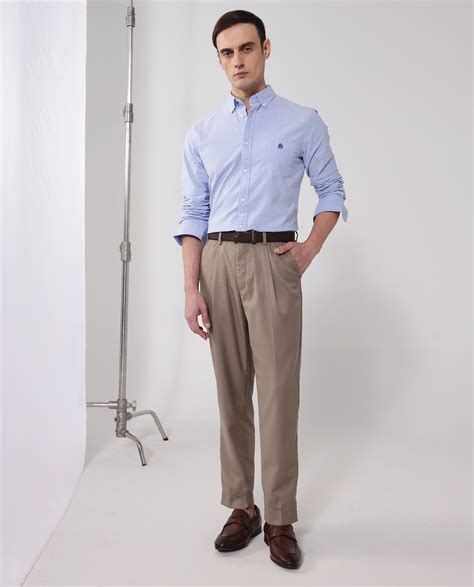 Rare Rabbit Men's Oxob Light Blue Cotton Blend Plain Regular Fit Full