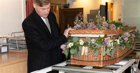 Remembering Lives: A Look at Mcclam Funeral Home Obituaries