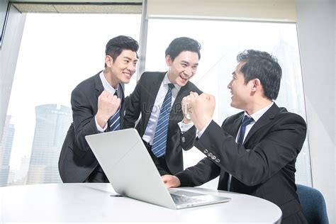 Online FB Business Team Pic 的图像结果