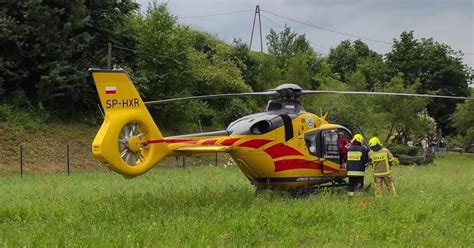 14-latek wpadł do rzeki. Podtopionego chłopca w stanie zagrożenia życia ...