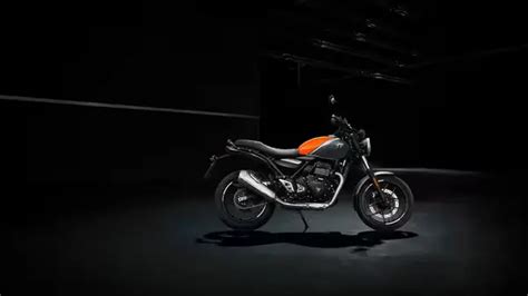 Triumph Bikes Price in India - Triumph Bike Models 2025 | Droom