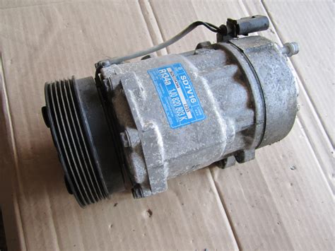 VW Golf Klima schwarz Ausstattungsmerkma in schmalkalden | KFZ nach ...