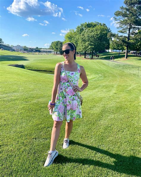 Meet Chantel McCabe, the 'elegant' ESPN reporter labeled a 'beautiful captain' who steals the ...