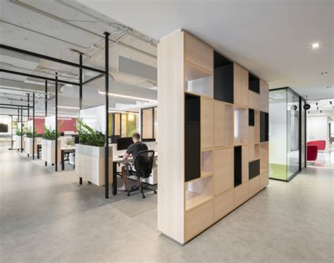 小型照明公司办公室装修设计案例效果图_岚禾办公空间设计