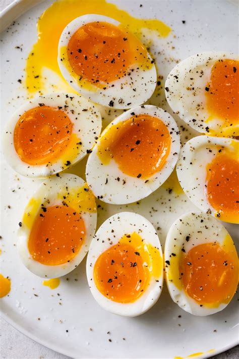 How To Make Soft Boiled Eggs - Skinnytaste