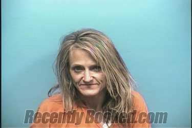 Recent Booking / Mugshot for AMANDA FARMER MOSELEY in Shelby County ...